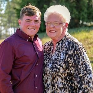 Meet your Posher, Ashton